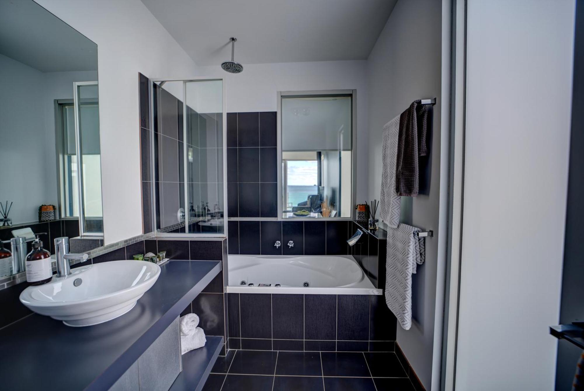 Battery Cove Beach Front Apartment Port Fairy Eksteriør billede
